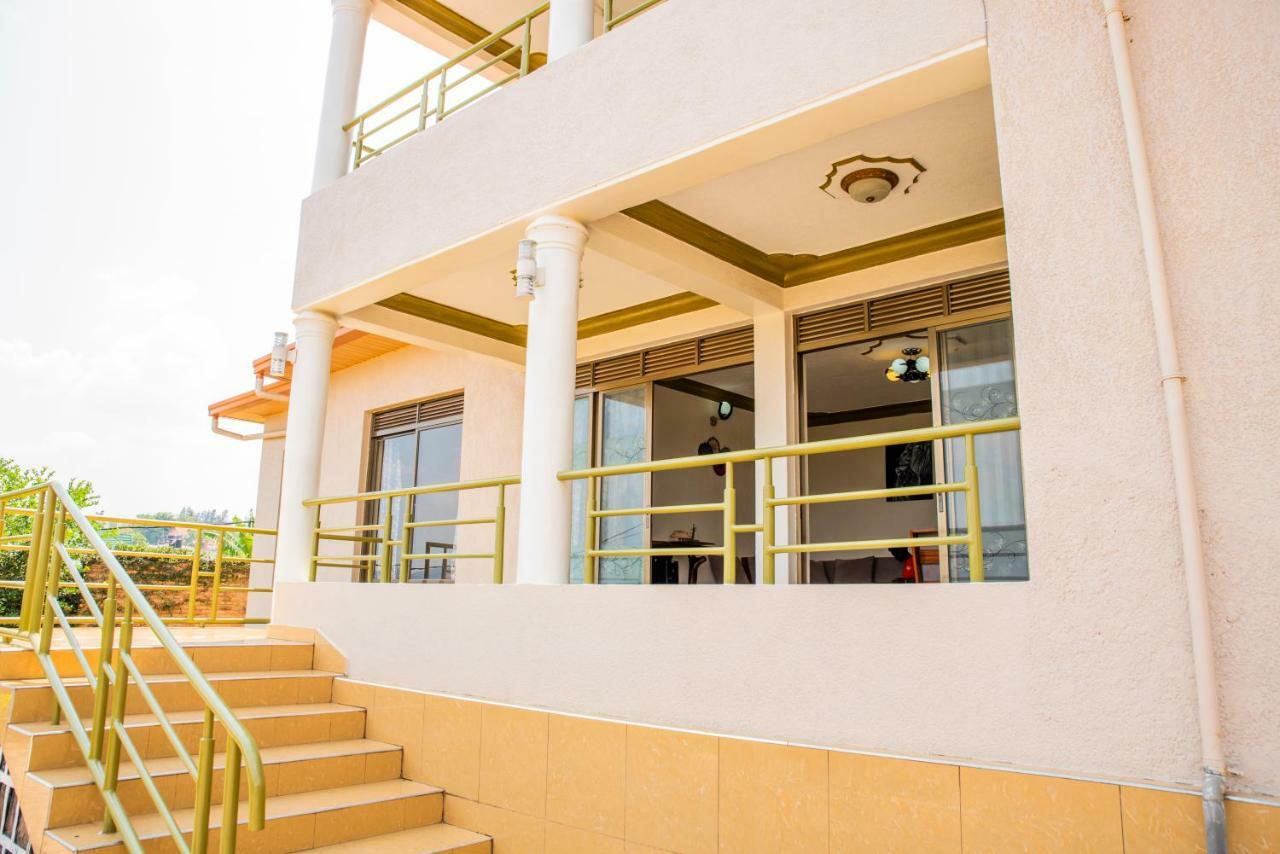 הוסטל Kigali Castle מראה חיצוני תמונה