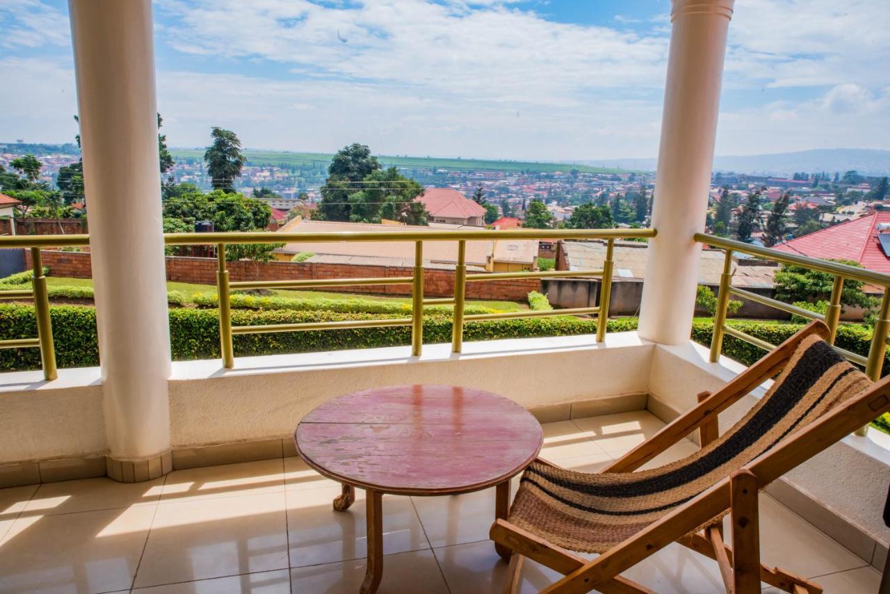 הוסטל Kigali Castle מראה חיצוני תמונה