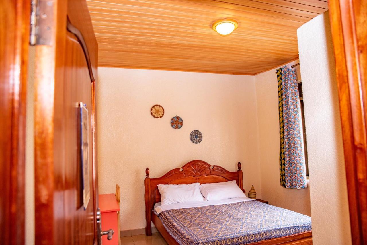 הוסטל Kigali Castle מראה חיצוני תמונה