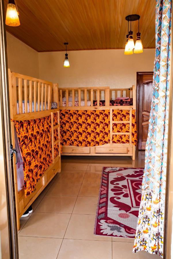 הוסטל Kigali Castle מראה חיצוני תמונה